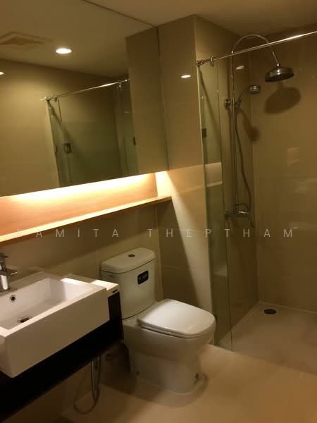 15 Sukhumvit Residences, Bangkok, Soi Sukhumvit 15, Khlongtoei Nua, Watthana, Bangkok, 1 Bedroom, 45 sqm, Condo For Rent, by Ramita Theptham, 500460486 - DDproperty.com