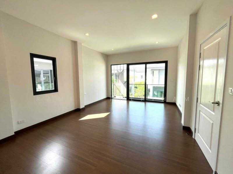 undefined, Bangkok, Tha Rang, Bang Khen, Bangkok, 4 Bedrooms, 233 sqm, Townhouse For Sale, by Ramita Theptham, 500460501 - DDproperty.com