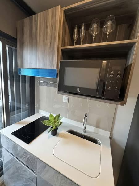 Aspire Onnut Station, Bangkok, Sukhumvit Road, Phra Kanong, Khlong Toei, Bangkok, 1 Bedroom, 31 sqm, Condo For Rent, by Natlyn Kongsapook, 500460512 - DDproperty.com