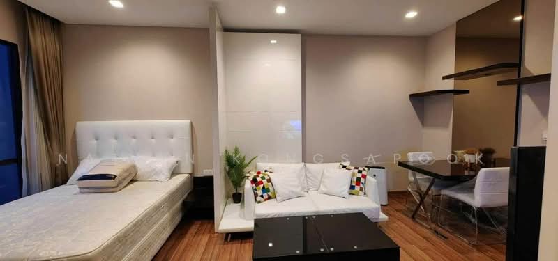 Ivy Ampio, Bangkok, 48 Ratchadaphisek Road, Huai Khwang, Bangkok, 1 Bedroom, 31 sqm, Condo For Rent, by Natlyn Kongsapook, 500460513 - DDproperty.com