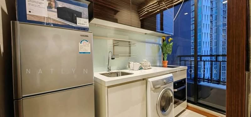 Ivy Ampio, Bangkok, 48 Ratchadaphisek Road, Huai Khwang, Bangkok, 1 Bedroom, 31 sqm, Condo For Rent, by Natlyn Kongsapook, 500460513 - DDproperty.com