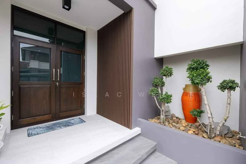 House for Sale in Mae Hia Near Airport & City Center, Chiang Mai, Mae Hia, Muang Chiang Mai, Chiang Mai, 7 Bedrooms, 400 sqm, Single Detached House For Rent, by ISAAC WEE, 500460530 - DDproperty.com