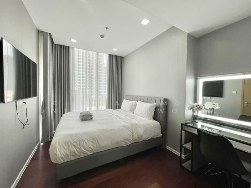 Hyde Sukhumvit 11, Bangkok, 11 Soi Sukhumvit 11, Khlongtoei Nua, Watthana, Bangkok, 2 Bedrooms, 59 sqm, Condo For Sale, by Chomratkamol Soontorntarawong (Gor), 500460540 - DDproperty.com