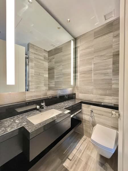 Four Seasons Private Residences, Bangkok, 300 Charoen Krung Road, Yan Nawa, Sathon, Bangkok, 2 Bedrooms, 129 sqm, Condo For Rent, by Chomratkamol Soontorntarawong (Gor), 500460544 - DDproperty.com