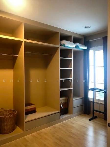 Baan Klang Muang S-Sense Rama 9-Ladprao, Bangkok, Soi Ladprao 84, Ladprao Road, Wang Thonglang, Bangkok, 4 Bedrooms, 180 sqm, Townhouse For Rent, by Rojjana Jindasri, 500460548 - DDproperty.com