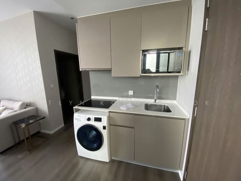 Whizdom Essence, Bangkok, 5 Piyabutr 1 Alley, Bang Chak, Phra Khanong, Bangkok, 2 Bedrooms, 55 sqm, Condo For Rent, by Natlyn Kongsapook, 500460572 - DDproperty.com