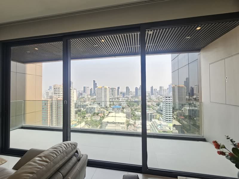 Vittorio 39, Bangkok, 8 Sukhumvit, Khlong Tan Nua, Watthana, Bangkok, 2 Bedrooms, 137 sqm, Condo For Rent, by เกสนรี หอมใส, 500460594 - DDproperty.com