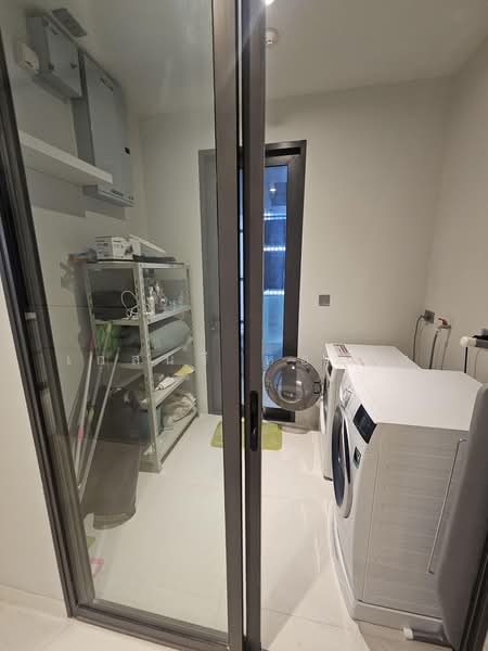 Vittorio 39, Bangkok, 8 Sukhumvit, Khlong Tan Nua, Watthana, Bangkok, 2 Bedrooms, 137 sqm, Condo For Rent, by เกสนรี หอมใส, 500460594 - DDproperty.com