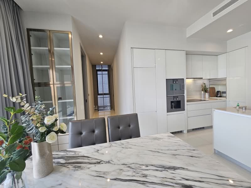 Vittorio 39, Bangkok, 8 Sukhumvit, Khlong Tan Nua, Watthana, Bangkok, 2 Bedrooms, 137 sqm, Condo For Rent, by เกสนรี หอมใส, 500460594 - DDproperty.com