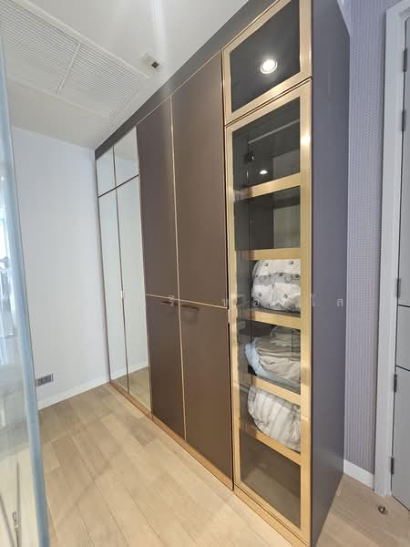 Vittorio 39, Bangkok, 8 Sukhumvit, Khlong Tan Nua, Watthana, Bangkok, 2 Bedrooms, 137 sqm, Condo For Rent, by เกสนรี หอมใส, 500460594 - DDproperty.com