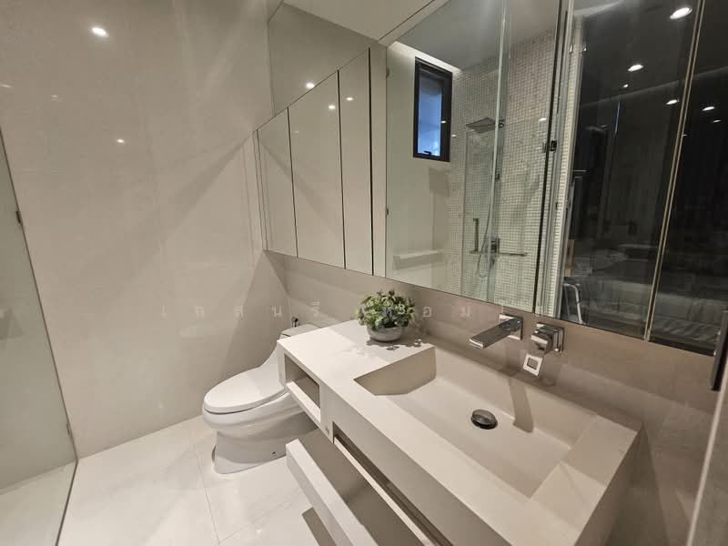 Vittorio 39, Bangkok, 8 Sukhumvit, Khlong Tan Nua, Watthana, Bangkok, 2 Bedrooms, 137 sqm, Condo For Rent, by เกสนรี หอมใส, 500460594 - DDproperty.com