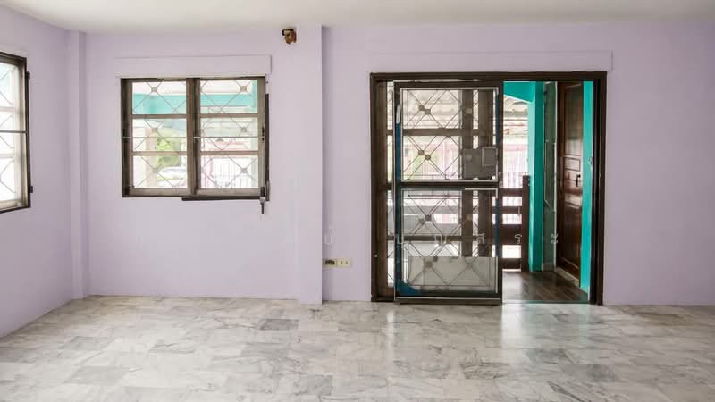 Seranee Villa : เศรณี วิลล่า, Nonthaburi, Phimonrat, Bang Bua Thong, Nonthaburi, 5 Bedrooms, 250 sqm, Single Detached House For Sale, by กรกฤตย์ บุญสระ, 500460596 - DDproperty.com