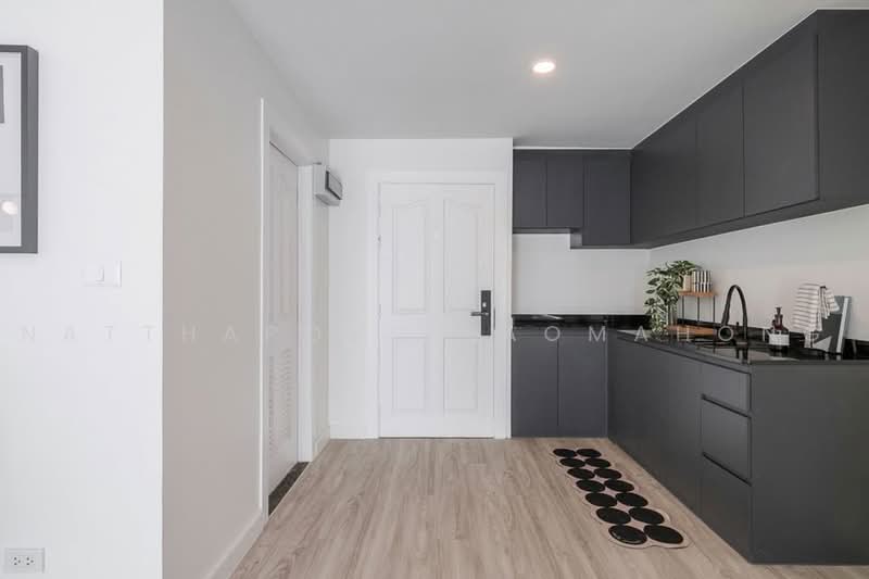 Baan Ruenrom Bangna, Bangkok, Bangna-Trad Road, Suan Luang, Bangkok, 2 Bedrooms, 65 sqm, Condo For Sale, by Natthapong Laomahong, 500460600 - DDproperty.com