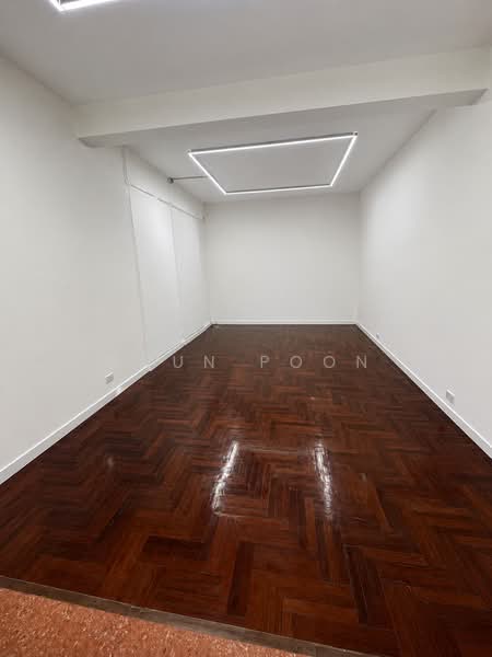 Corner Commercial Building for Rent – Walking Distance to BTS Phra Khanong ( SPSSR341), Bangkok, สุขุมวิท, Phra Kanong, Khlong Toei, Bangkok, , 300 sqm, Shophouse For Rent, by Khun Poon, 500460610 - DDproperty.com