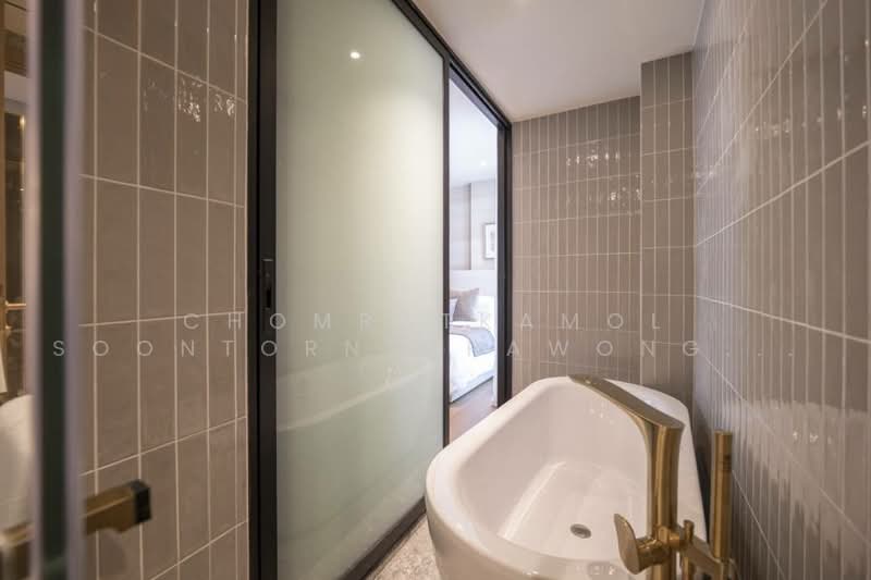 Via 34, Bangkok, 15 Soi Sukhumvit 34, Khong Tan, Khlong Toei, Bangkok, 2 Bedrooms, 92 sqm, Condo For Rent, by Chomratkamol Soontorntarawong (Gor), 500460612 - DDproperty.com