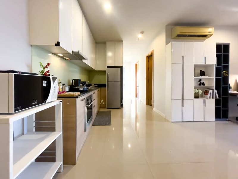Circle Condominium, Bangkok, 1674 Soi Petchaburi 36 Petchaburi Road, Makkasan, Ratchathewi, Bangkok, 2 Bedrooms, 98 sqm, Condo For Rent, by Rojjana Jindasri, 500460614 - DDproperty.com