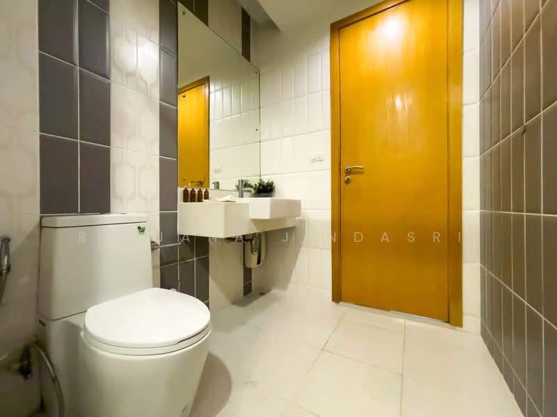 Circle Condominium : เซอร์เคิล คอนโดมิเนียม, กรุงเทพ, 1674 ซอยเพชรบุรี 36 ถนนเพชรบุรี, มักกะสัน, ราชเทวี, กรุงเทพ, 98 ตร.ม., คอนโด ให้เช่า, โดย Rojjana Jindasri, 500460614 - DDproperty.com
