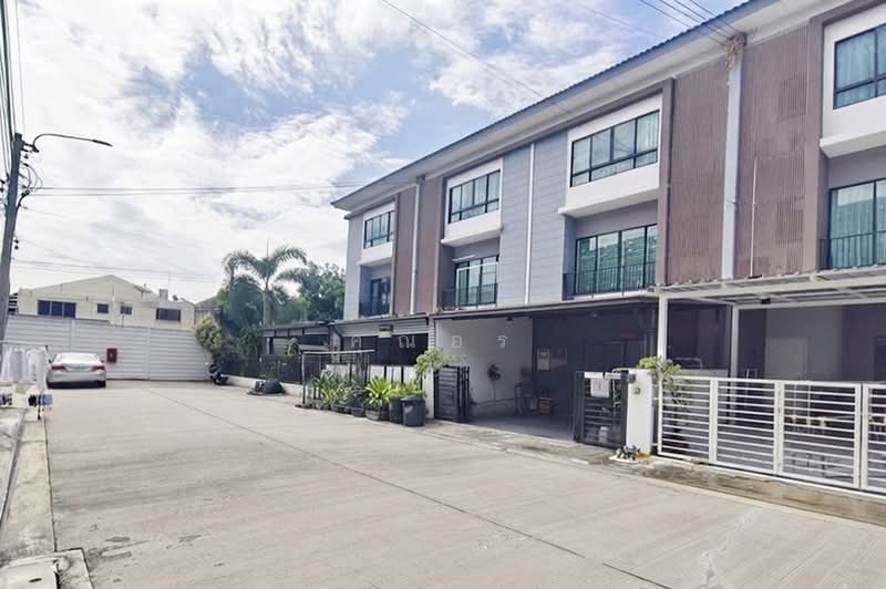 The Connect UP 3 Ladprao 126, Bangkok, Soi Ladprao 126, Lat Phrao Road, Phlapphla, Wang Thonglang, Bangkok, 3 Bedrooms, 170 sqm, Single Detached House For Sale, by คุณอร, 500460617 - DDproperty.com