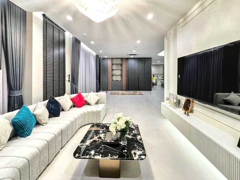Grand Bangkok Boulevard Rama 9-Krungthepkreetha, Bangkok, Srinakarin-Romklao Road, Saphan Sung, Bangkok, 5 Bedrooms, 604 sqm, Single Detached House For Sale, by Chomratkamol Soontorntarawong (Gor), 500460633 - DDproperty.com