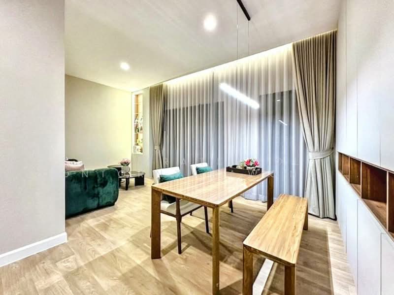 Grand Bangkok Boulevard Rama 9-Krungthepkreetha, Bangkok, Srinakarin-Romklao Road, Saphan Sung, Bangkok, 5 Bedrooms, 604 sqm, Single Detached House For Sale, by Chomratkamol Soontorntarawong (Gor), 500460633 - DDproperty.com