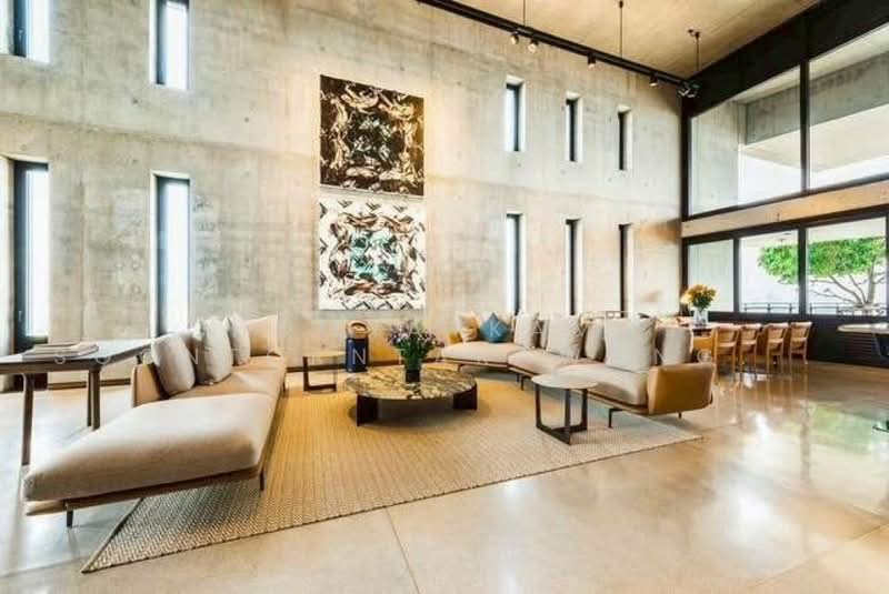 Windshell Naradhiwas, Bangkok, Narathiwatratchanakharin Road, Thung Maha Mek, Sathon, Bangkok, 5 Bedrooms, 562 sqm, Condo For Sale, by Chomratkamol Soontorntarawong (Gor), 500460652 - DDproperty.com