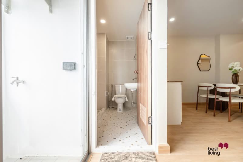 Supattra Condotel, Bangkok, Soi Udomsuk 30, Bang Na, Bangkok, 2 Bedrooms, 68 sqm, Condo For Sale, by Admin, 500460659 - DDproperty.com