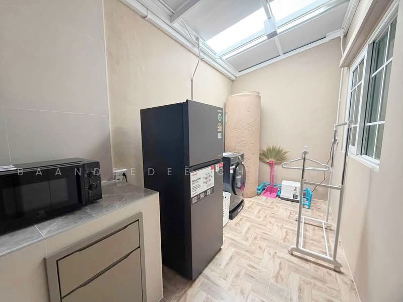 Townhome for rent near Meechok Plaza, Chiang Mai Rental Price: 22,000 THB / month No.5H677, Chiang Mai, San Phi Sua, Muang Chiang Mai, Chiang Mai, 3 Bedrooms, 100 sqm, Townhouse For Rent, by Baandeedee Chiangmai, 500460669 - DDproperty.com