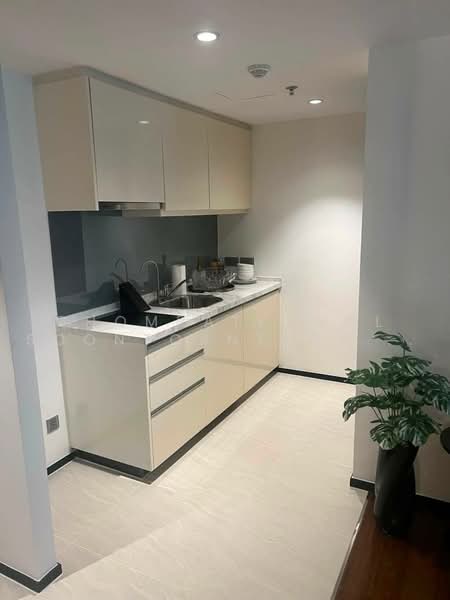 The Private Residence Rajdamri, Bangkok, Soi Sarasin 2, Sarasin Road, Lumphini, Pathum Wan, Bangkok, 1 Bedroom, 70 sqm, Condo For Rent, by Chomratkamol Soontorntarawong (Gor), 500460689 - DDproperty.com