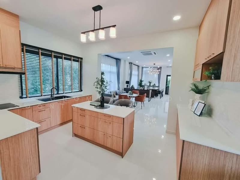 Perfect Masterpiece Sukhumvit 77, Samut Prakan, Soi Mu Ban Perfect Place Sukhumvit 77, Rachathewa, Bang Plee, Samut Prakan, 5 Bedrooms, 585 sqm, Single Detached House For Rent, by Chomratkamol Soontorntarawong (Gor), 500460692 - DDproperty.com