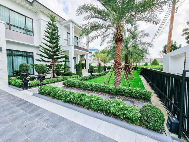 Perfect Masterpiece Sukhumvit 77, Samut Prakan, Soi Mu Ban Perfect Place Sukhumvit 77, Rachathewa, Bang Plee, Samut Prakan, 5 Bedrooms, 585 sqm, Single Detached House For Rent, by Chomratkamol Soontorntarawong (Gor), 500460692 - DDproperty.com