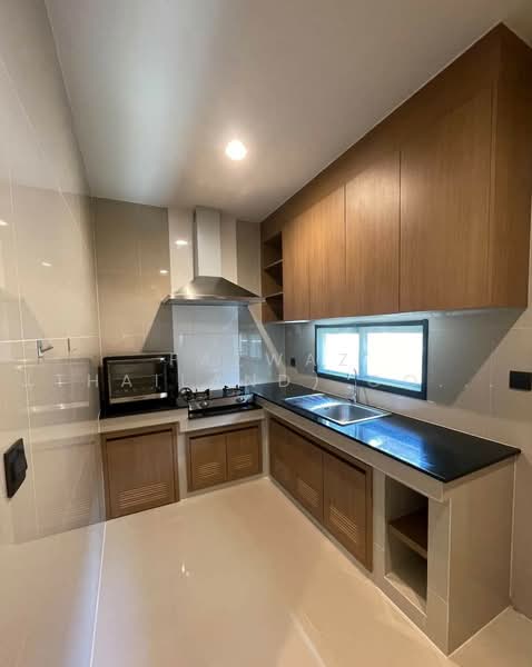 Setthasiri Krungthep Kreetha, Bangkok, Krungthep Kreetha Road, Hua Mak, Bang Kapi, Bangkok, 4 Bedrooms, 232 sqm, Single Detached House For Rent, by Fazwaz (Thailand) Co., Ltd., 500460700 - DDproperty.com