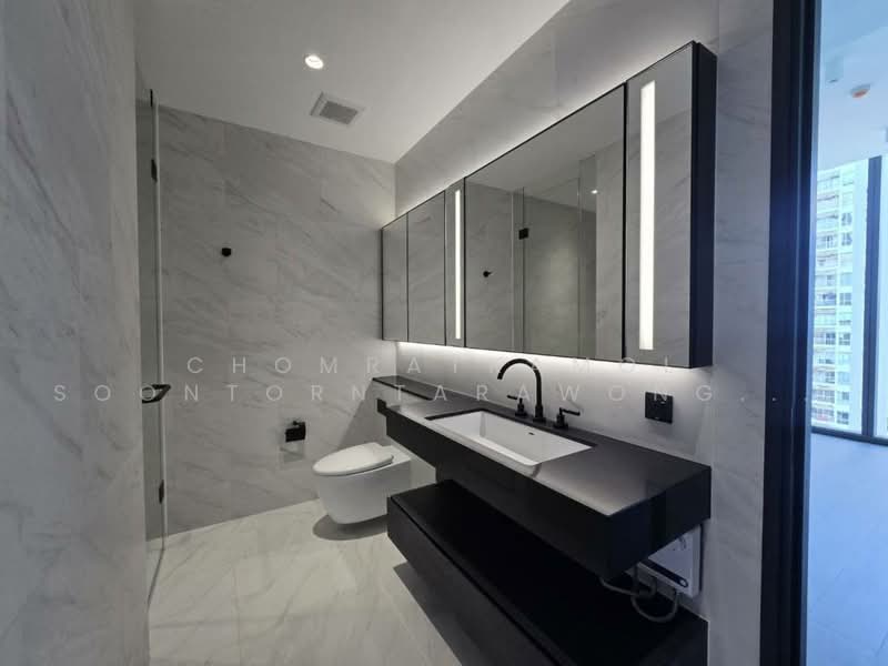 Tait Sathorn 12, Bangkok, Soi Sathorn 12, Sathorn Road, Silom, Bang Rak, Bangkok, 2 Bedrooms, 92 sqm, Condo For Sale, by Chomratkamol Soontorntarawong (Gor), 500460703 - DDproperty.com