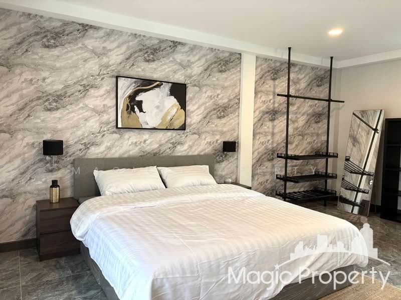 Luxury 5-Storey Townhouse Thonglor Soi 25, Bangkok, Khlong Tan Nua, Watthana, Bangkok, 4 Bedrooms, 600 sqm, Townhouse For Rent, by Magic Property, 500460738 - DDproperty.com