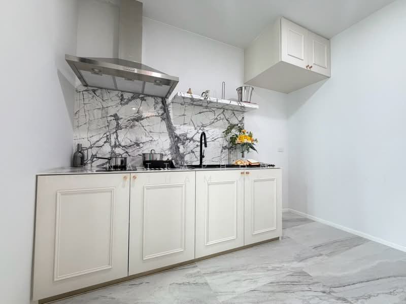 The Blisz SIGNATURE Rama 3-Dao Khanong, Bangkok, Chom Thong, Bangkok, 3 Bedrooms, 260 sqm, Semi-Detached House (Twin House) For Sale, by NATTAPHONG Yodmanotham (K. Book), 500460771 - DDproperty.com