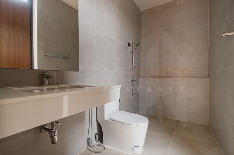 EDEN Srinakarin Suan Luang, Bangkok, 62 Chaloem Phra Kiat Rama IX Soi 62, Dok Mai, Prawet, Bangkok, 4 Bedrooms, 416 sqm, Single Detached House For Sale, by Kay Tippayanet, 500460841 - DDproperty.com