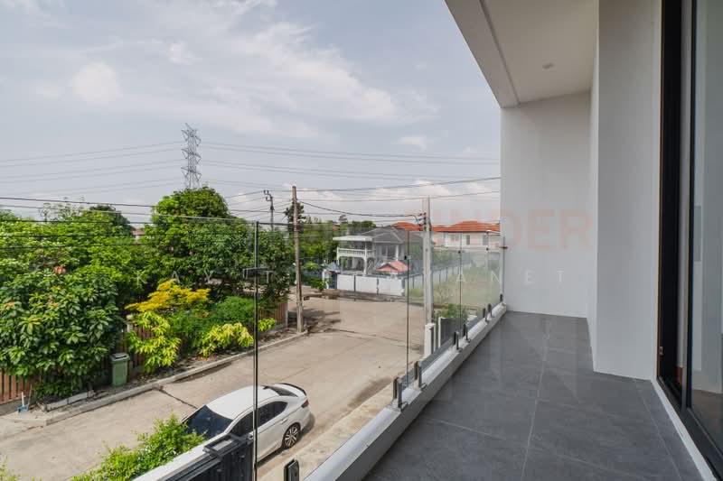 EDEN Srinakarin Suan Luang, Bangkok, 62 Chaloem Phra Kiat Rama IX Soi 62, Dok Mai, Prawet, Bangkok, 4 Bedrooms, 416 sqm, Single Detached House For Sale, by Kay Tippayanet, 500460841 - DDproperty.com