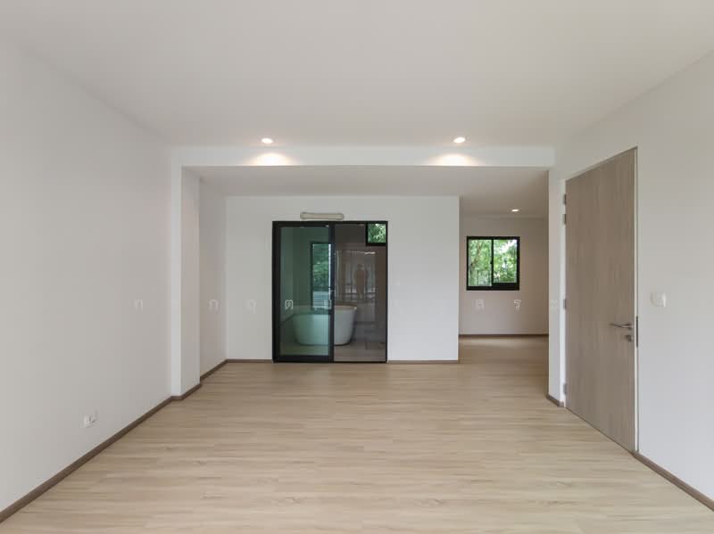 Nirvana DEFINE Krungthep Kreetha, Bangkok, Srinakarin-Romklao Road, Hua Mak, Bang Kapi, Bangkok, 4 Bedrooms, 203 sqm, Townhouse For Sale, by กรกฤตย์ บุญสระ, 500460871 - DDproperty.com