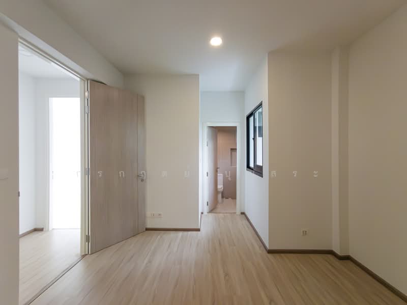 Nirvana DEFINE Krungthep Kreetha, Bangkok, Srinakarin-Romklao Road, Hua Mak, Bang Kapi, Bangkok, 4 Bedrooms, 203 sqm, Townhouse For Sale, by กรกฤตย์ บุญสระ, 500460871 - DDproperty.com
