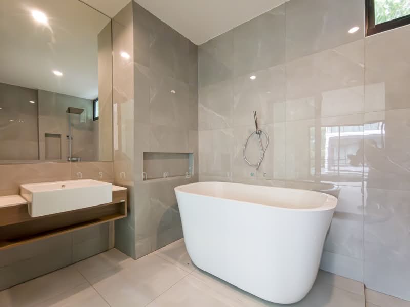 Nirvana DEFINE Krungthep Kreetha, Bangkok, Srinakarin-Romklao Road, Hua Mak, Bang Kapi, Bangkok, 4 Bedrooms, 203 sqm, Townhouse For Sale, by กรกฤตย์ บุญสระ, 500460871 - DDproperty.com