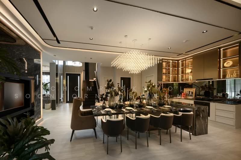 Grand Bangkok Boulevard Na-Uthayan, Bangkok, Uthayan Road, Sala Thammasop, Thawi Watthana, Bangkok, 5 Bedrooms, 594 sqm, Single Detached House For Sale, by Chomratkamol Soontorntarawong (Gor), 500460873 - DDproperty.com