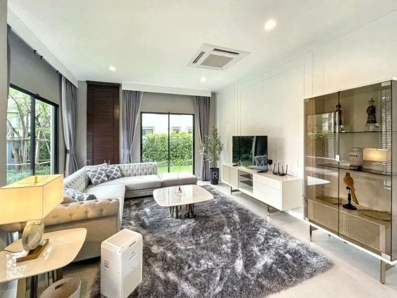 Grand Bangkok Boulevard Rama 9-Krungthepkreetha, Bangkok, Srinakarin-Romklao Road, Saphan Sung, Bangkok, 6 Bedrooms, 604 sqm, Single Detached House For Sale, by Chomratkamol Soontorntarawong (Gor), 500460889 - DDproperty.com