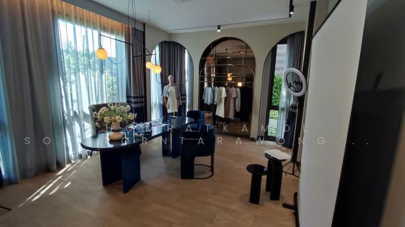 Grand Bangkok Boulevard Rama 9-Krungthepkreetha, Bangkok, Srinakarin-Romklao Road, Saphan Sung, Bangkok, 5 Bedrooms, 593 sqm, Single Detached House For Sale, by Chomratkamol Soontorntarawong (Gor), 500460890 - DDproperty.com