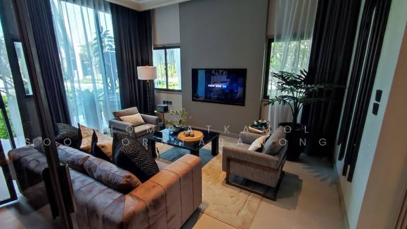 Grand Bangkok Boulevard Rama 9-Krungthepkreetha, Bangkok, Srinakarin-Romklao Road, Saphan Sung, Bangkok, 5 Bedrooms, 620 sqm, Single Detached House For Sale, by Chomratkamol Soontorntarawong (Gor), 500460895 - DDproperty.com