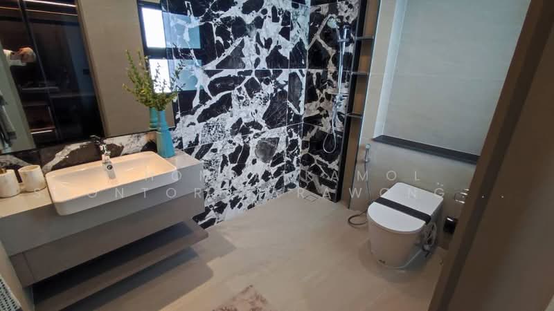 Grand Bangkok Boulevard Rama 9-Krungthepkreetha, Bangkok, Srinakarin-Romklao Road, Saphan Sung, Bangkok, 5 Bedrooms, 620 sqm, Single Detached House For Sale, by Chomratkamol Soontorntarawong (Gor), 500460895 - DDproperty.com