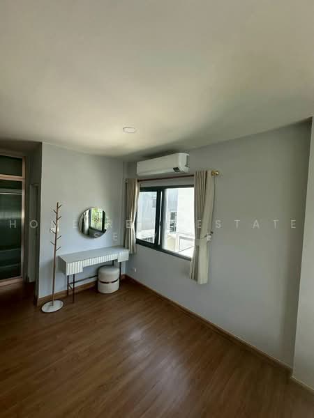 Centro Bangna, Samut Prakan, 111 Soi 3, Bang Kaeo, Bang Plee, Samut Prakan, 4 Bedrooms, 209 sqm, Single Detached House For Sale, by HOME Real Estate Service, 500460897 - DDproperty.com