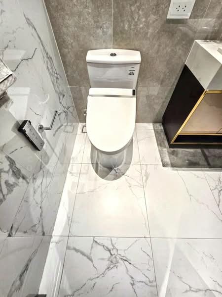 Cloud Residences SKV23, Bangkok, 122 Sukhumvit 23, Khlongtoei Nua, Watthana, Bangkok, 1 Bedroom, 30 sqm, Condo For Sale, by Chomratkamol Soontorntarawong (Gor), 500460908 - DDproperty.com