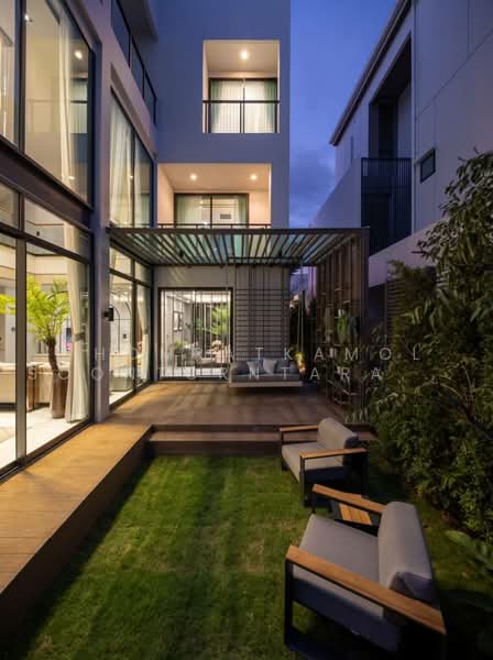 THE ONE Signature Bangna-Rama 9, Bangkok, Kanchanaphisek Road, Prawet, Bangkok, 4 Bedrooms, 365 sqm, Single Detached House For Sale, by Chomratkamol Soontorntarawong (Gor), 500460916 - DDproperty.com