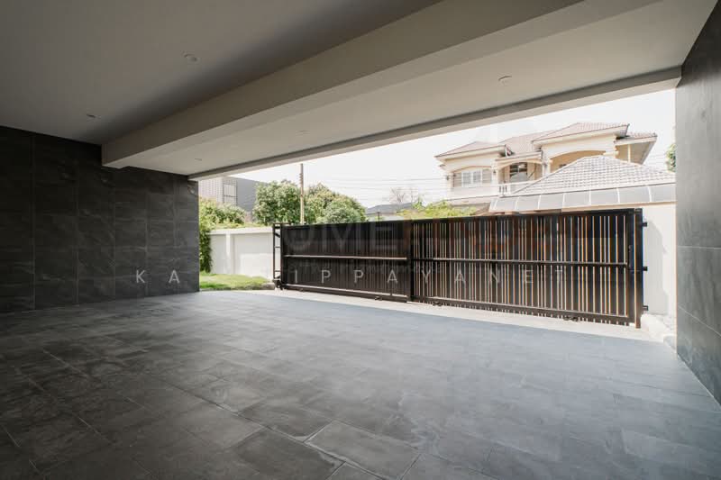 EDEN Srinakarin Suan Luang : เอเดน ศรีนครินทร์-สวนหลวง, กรุงเทพ, 62 ซอยเฉลิมพระเกียรติ ร.9 ซอย 62, ดอกไม้, ประเวศ, กรุงเทพ, 416 ตร.ม., บ้านเดี่ยว ขาย, โดย Kay Tippayanet, 500460938 - DDproperty.com