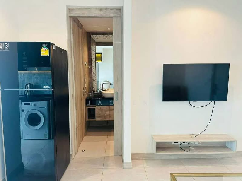 The Riviera Wongamat, Chon Buri (Pattaya), Na Kluea 16 Alley, Na Kloe, Bang Lamung (Pattaya), Chon Buri (Pattaya), 1 Bedroom, 31 sqm, Condo For Rent, by JaoBen, 500460970 - DDproperty.com