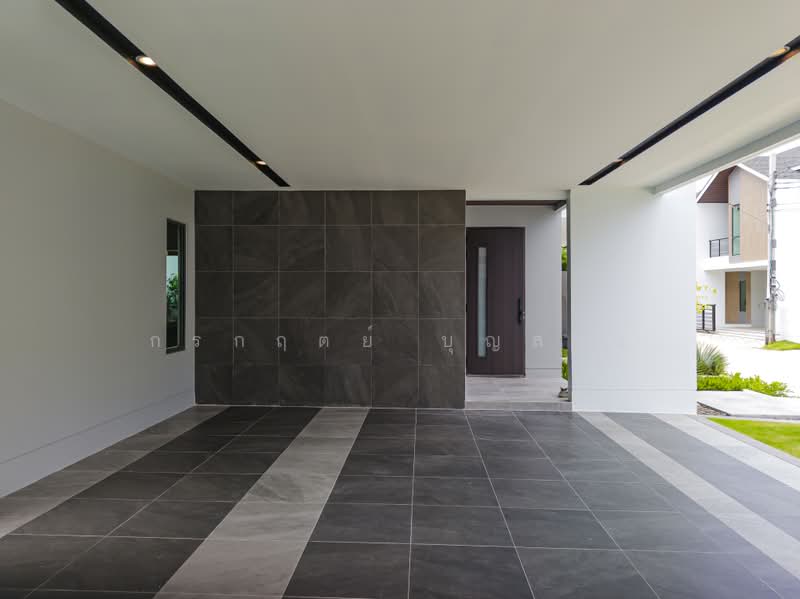 Nirvana ELEMENT Bangna, Samut Prakan, 899 Soi Nakornthong, Bangphli Yai, Bang Plee, Samut Prakan, 4 Bedrooms, 256 sqm, Single Detached House For Sale, by กรกฤตย์ บุญสระ, 500461013 - DDproperty.com